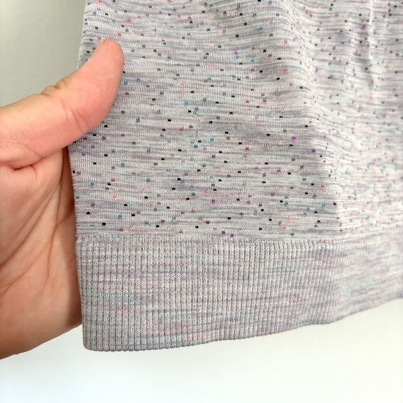 Lululemon Swiftly Relaxed Short Sleeve Shirt Purple Dapple Dot Women’s Size 4 - Picture 8 of 8